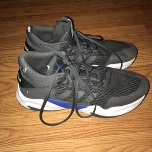 Adidas men’s sneakers